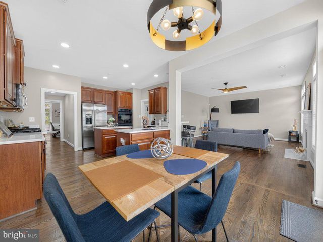 12107 MAGNOLIA PARK PL, Clarksburg, MD 20871