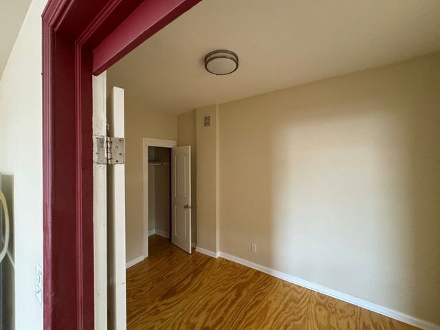 1543 W Marquette Road 2, Chicago, IL 60636