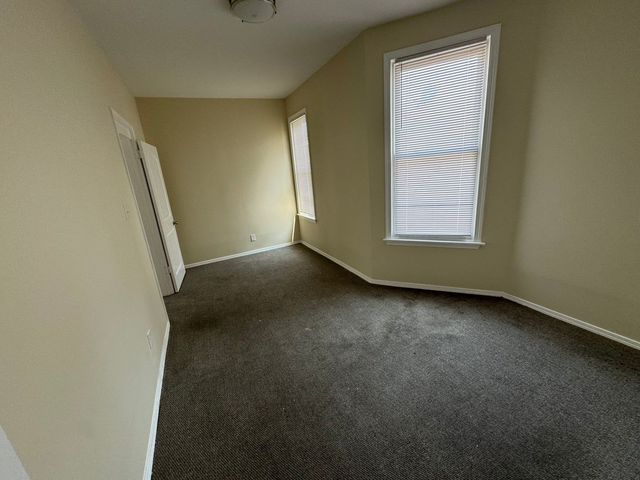 1543 W Marquette Road 2, Chicago, IL 60636