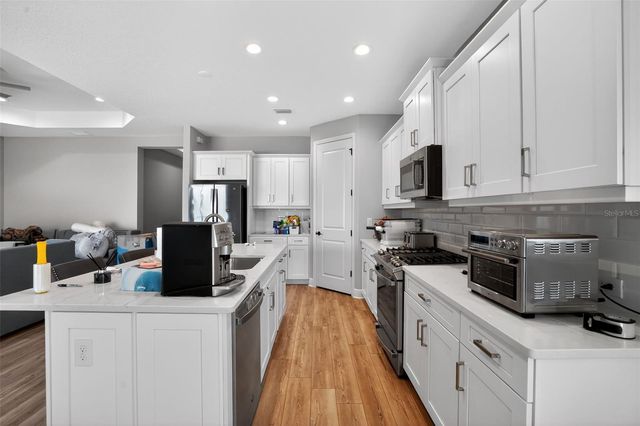 10710 FALLING LEAF COURT, Parrish, FL 34219