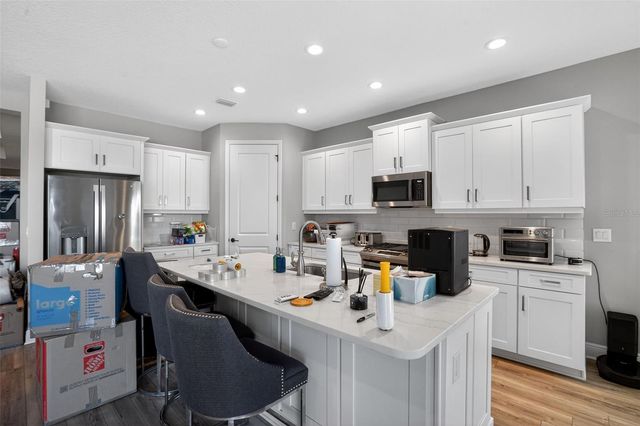 10710 FALLING LEAF COURT, Parrish, FL 34219