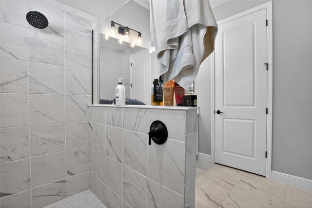 10710 FALLING LEAF COURT, Parrish, FL 34219