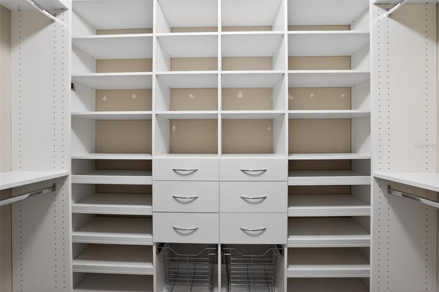 10710 FALLING LEAF COURT, Parrish, FL 34219