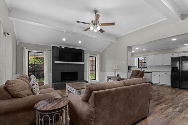 9319 Lytham Drive, Shreveport, LA 71129