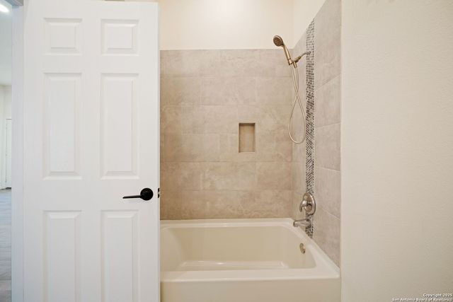 414 Wharton, San Antonio, TX 78210