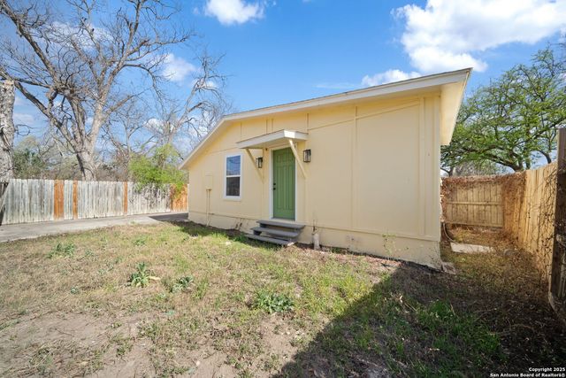 414 Wharton, San Antonio, TX 78210