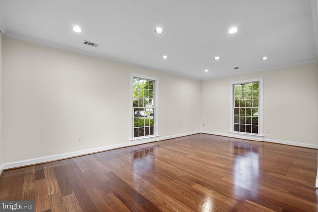 12754 KINSHIP DR, Herndon, VA 20171