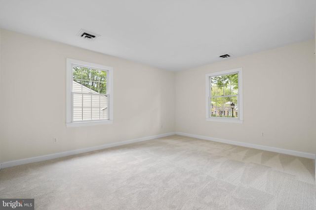 12754 KINSHIP DR, Herndon, VA 20171