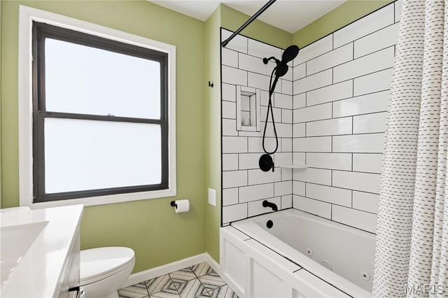 733 Forman Road, St Louis, MO 63123