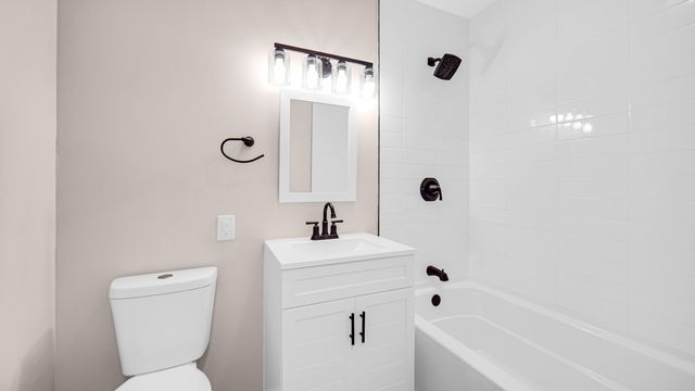 603 W 13th Street, La Porte, IN 46350