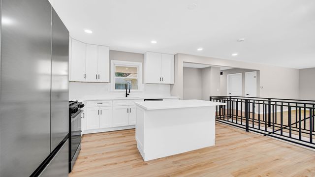 603 W 13th Street, La Porte, IN 46350