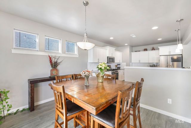 2786 Whitebark Ln, Twin Falls, ID 83301