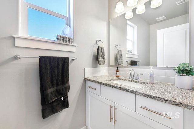 2786 Whitebark Ln, Twin Falls, ID 83301