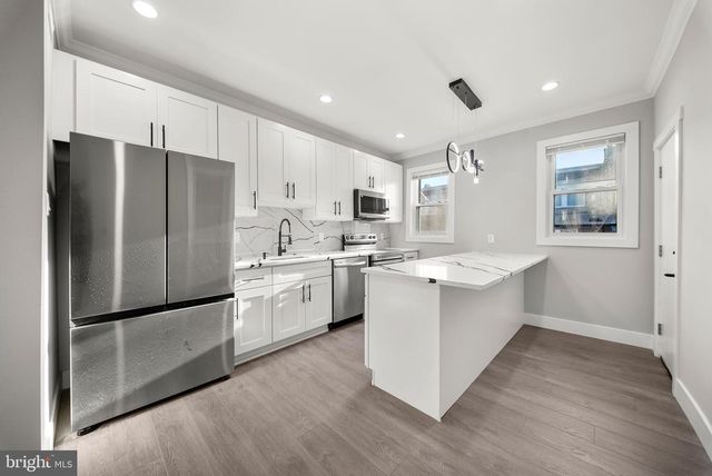 6203 N 17TH ST, Philadelphia, PA 19141