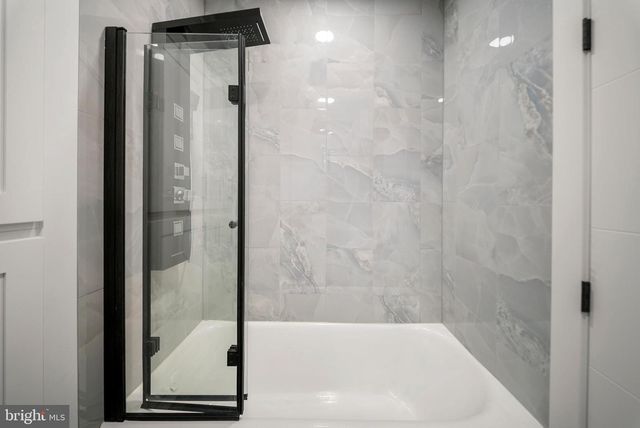 6203 N 17TH ST, Philadelphia, PA 19141