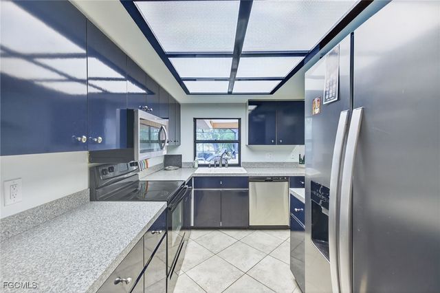 1224 NE 4th PL, Cape Coral, FL 33909