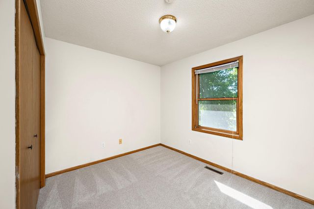 8350 169th Street W, Lakeville, MN 55044