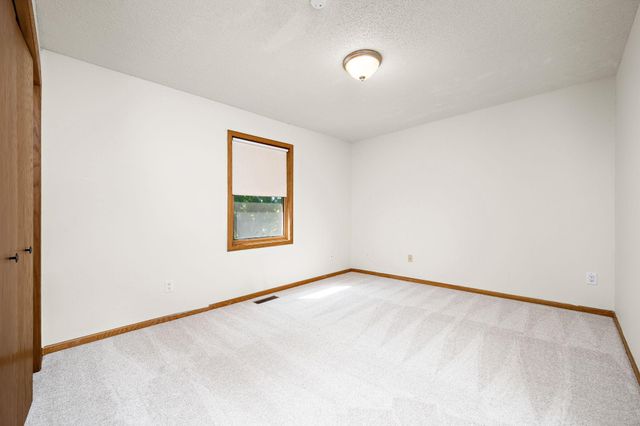8350 169th Street W, Lakeville, MN 55044