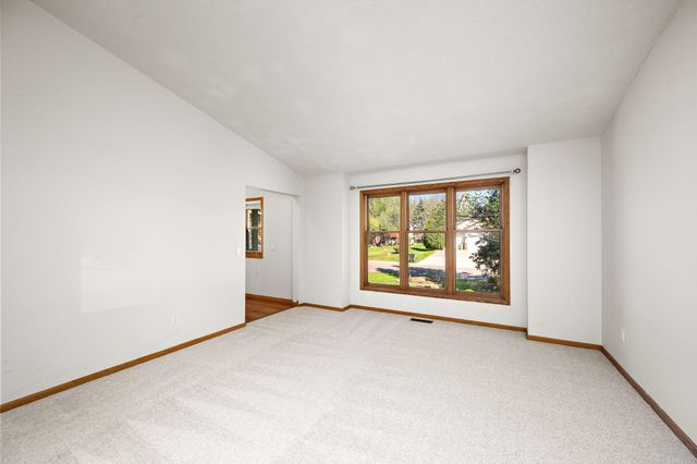 8350 169th Street W, Lakeville, MN 55044