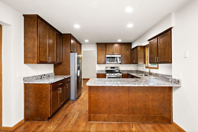 8350 169th Street W, Lakeville, MN 55044