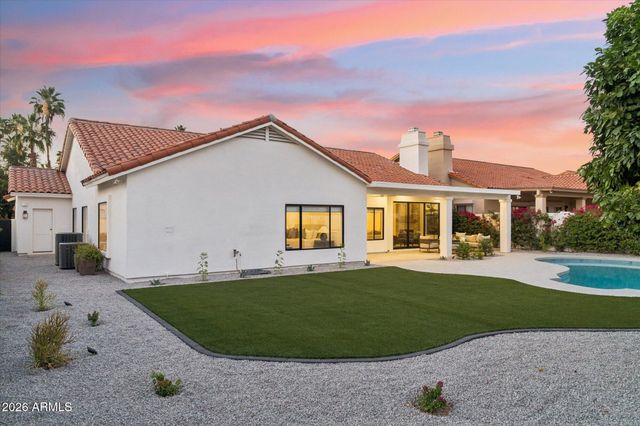 10737 E TERRA Drive, Scottsdale, AZ 85258