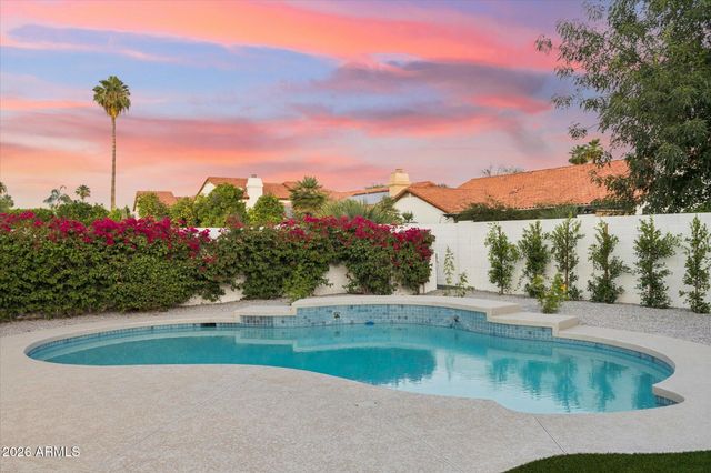 10737 E TERRA Drive, Scottsdale, AZ 85258