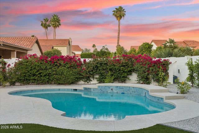 10737 E TERRA Drive, Scottsdale, AZ 85258