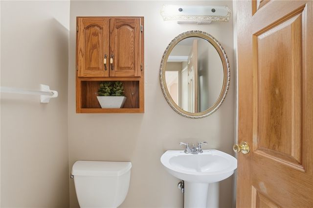 6650 Ranch Hill Drive, Clayton, OH 45415
