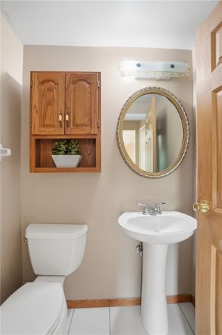 6650 Ranch Hill Drive, Clayton, OH 45415