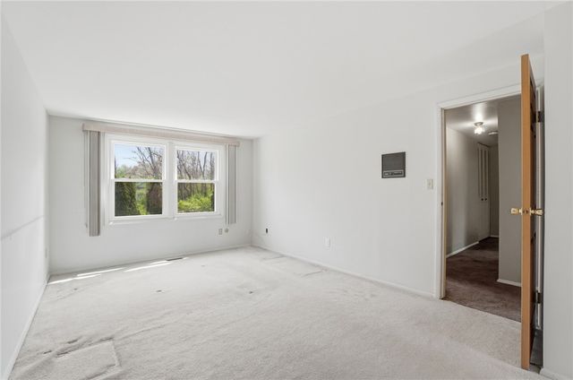 6650 Ranch Hill Drive, Clayton, OH 45415