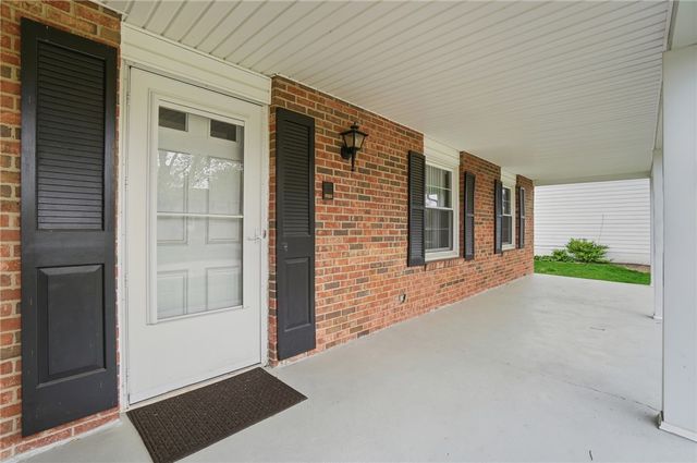 6650 Ranch Hill Drive, Clayton, OH 45415