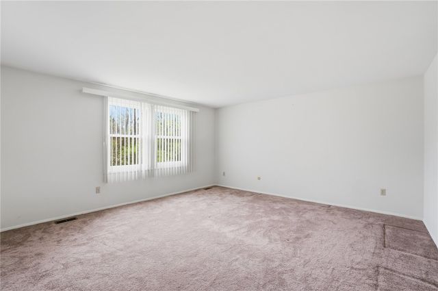 6650 Ranch Hill Drive, Clayton, OH 45415