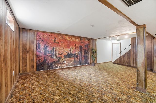 6650 Ranch Hill Drive, Clayton, OH 45415