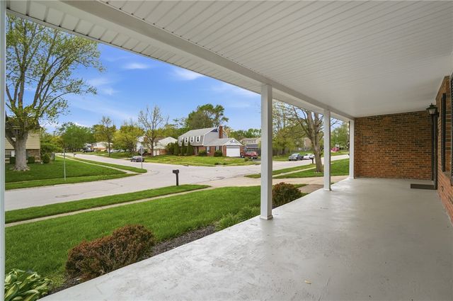 6650 Ranch Hill Drive, Clayton, OH 45415