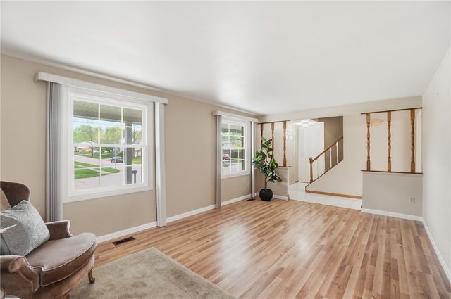 6650 Ranch Hill Drive, Clayton, OH 45415