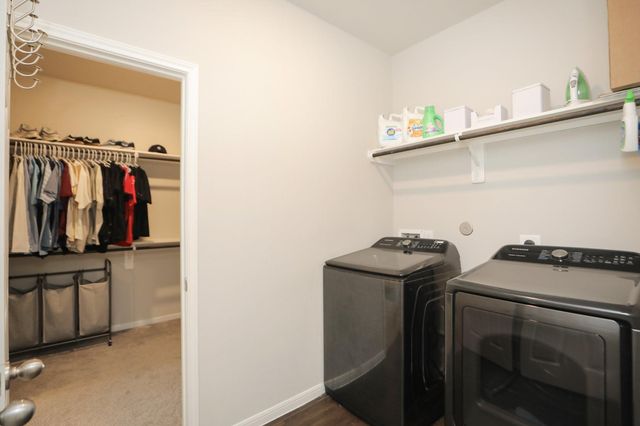 2401 Sequoia Grove Drive, Rosharon, TX 77583