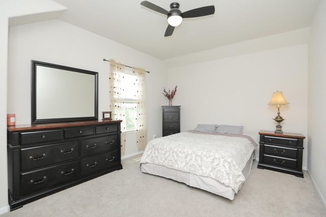 2401 Sequoia Grove Drive, Rosharon, TX 77583