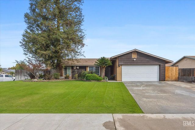 4036 Liz Drive, Bakersfield, CA 93312