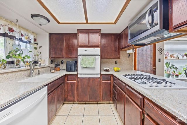 4036 Liz Drive, Bakersfield, CA 93312