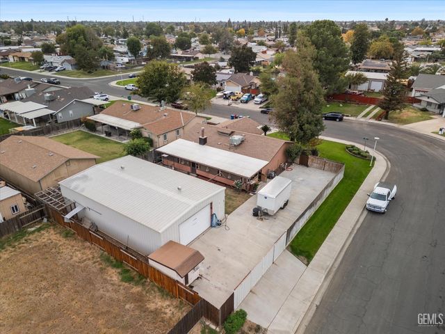 4036 Liz Drive, Bakersfield, CA 93312