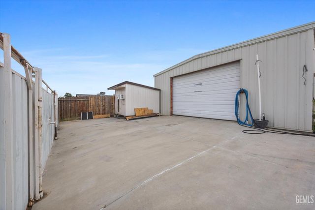 4036 Liz Drive, Bakersfield, CA 93312