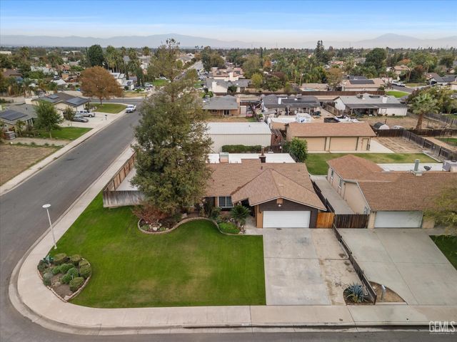 4036 Liz Drive, Bakersfield, CA 93312