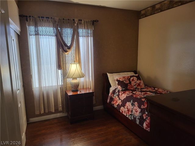 10701 Morning Harbor Avenue, Las Vegas, NV 89129