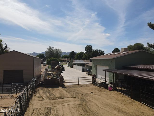 7701 N 177TH Avenue, Waddell, AZ 85355
