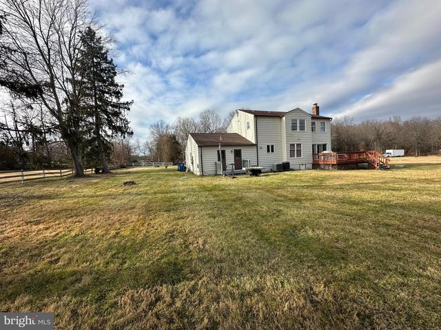 20040 BOBWHITE LN, Sterling, VA 20165