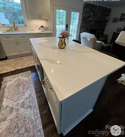 4124 Randolph Road, Charlotte, NC 28211