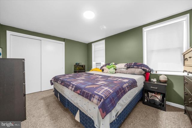 227 BELVEDERE AVE, Reading, PA 19611