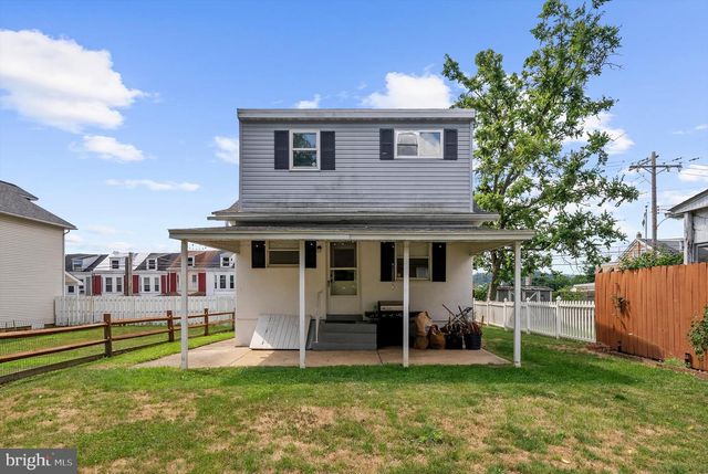 227 BELVEDERE AVE, Reading, PA 19611