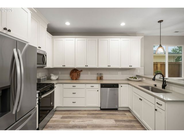 3914 Se 69TH Ave, Portland, OR 97206