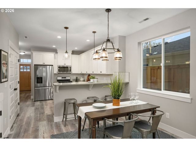 3914 Se 69TH Ave, Portland, OR 97206